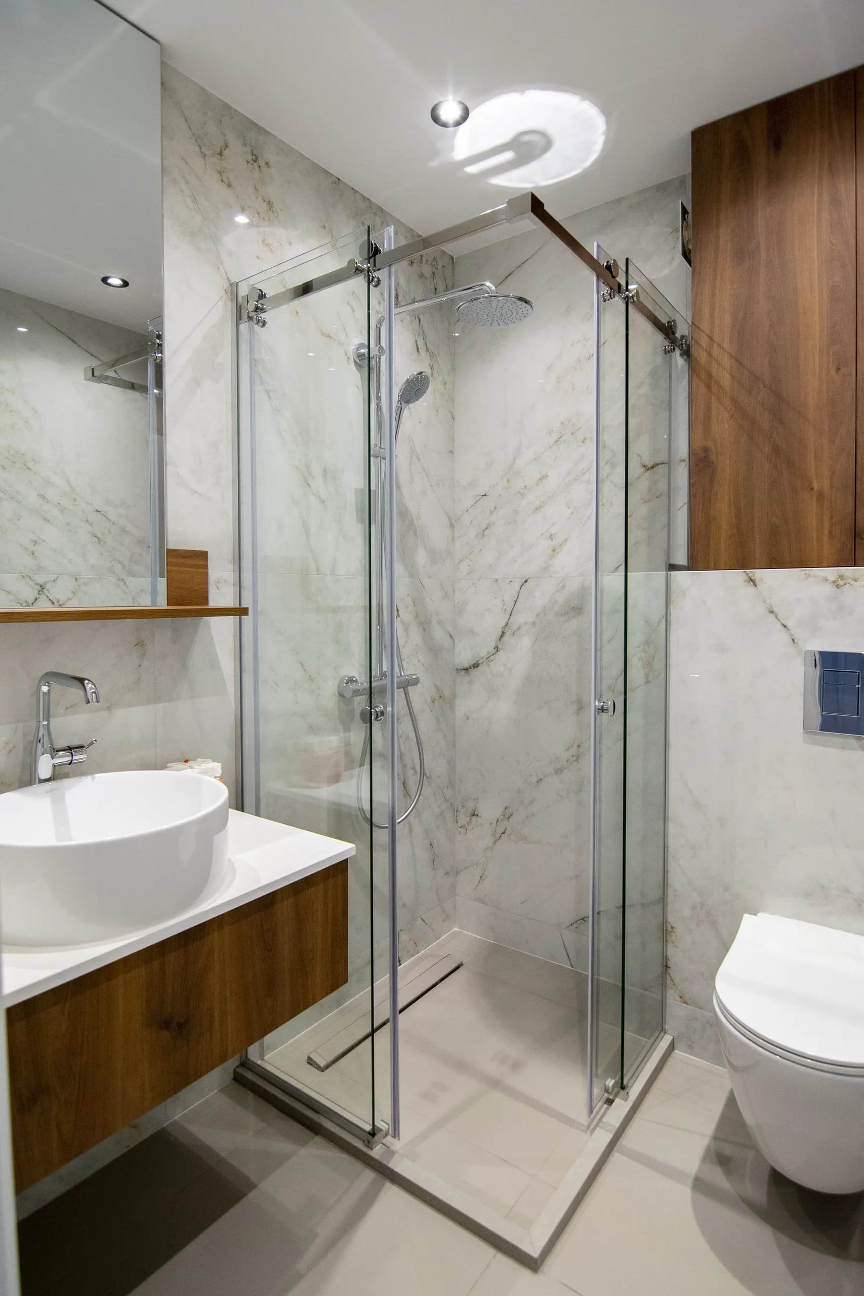 Alta Vita bathroom 02